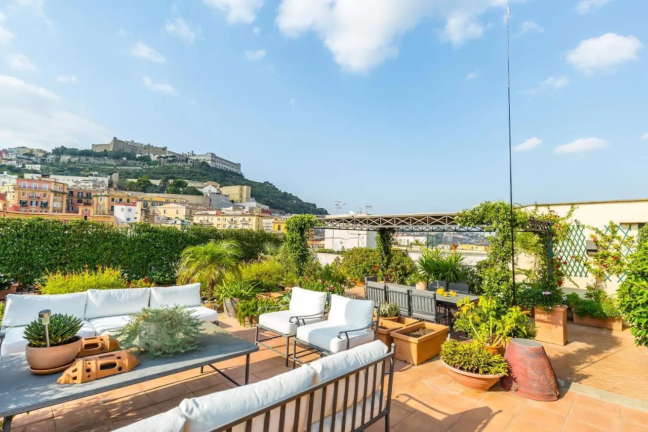Attico Cedronio con vista mare by Wonderful Italy Appartamento Napoli