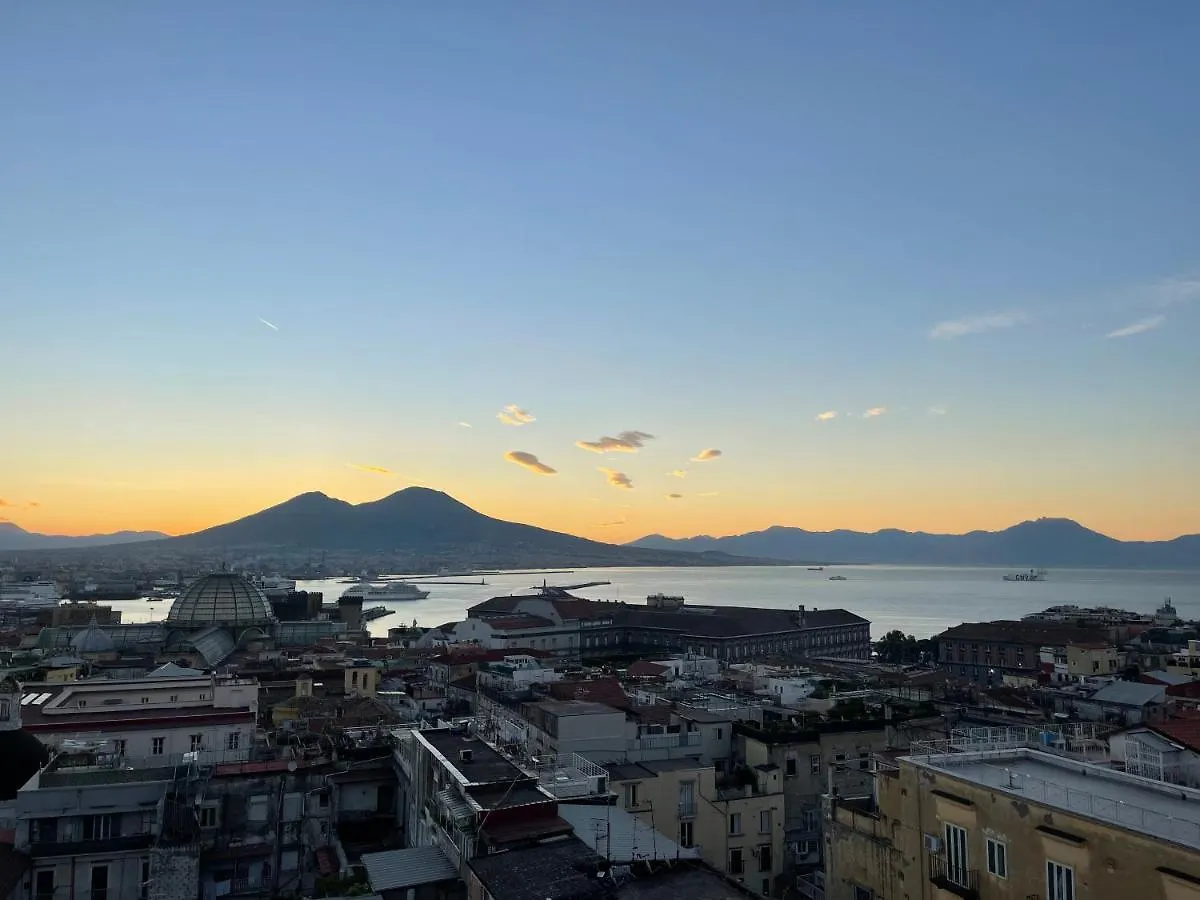 Attico Cedronio con vista mare by Wonderful Italy Appartamento Napoli