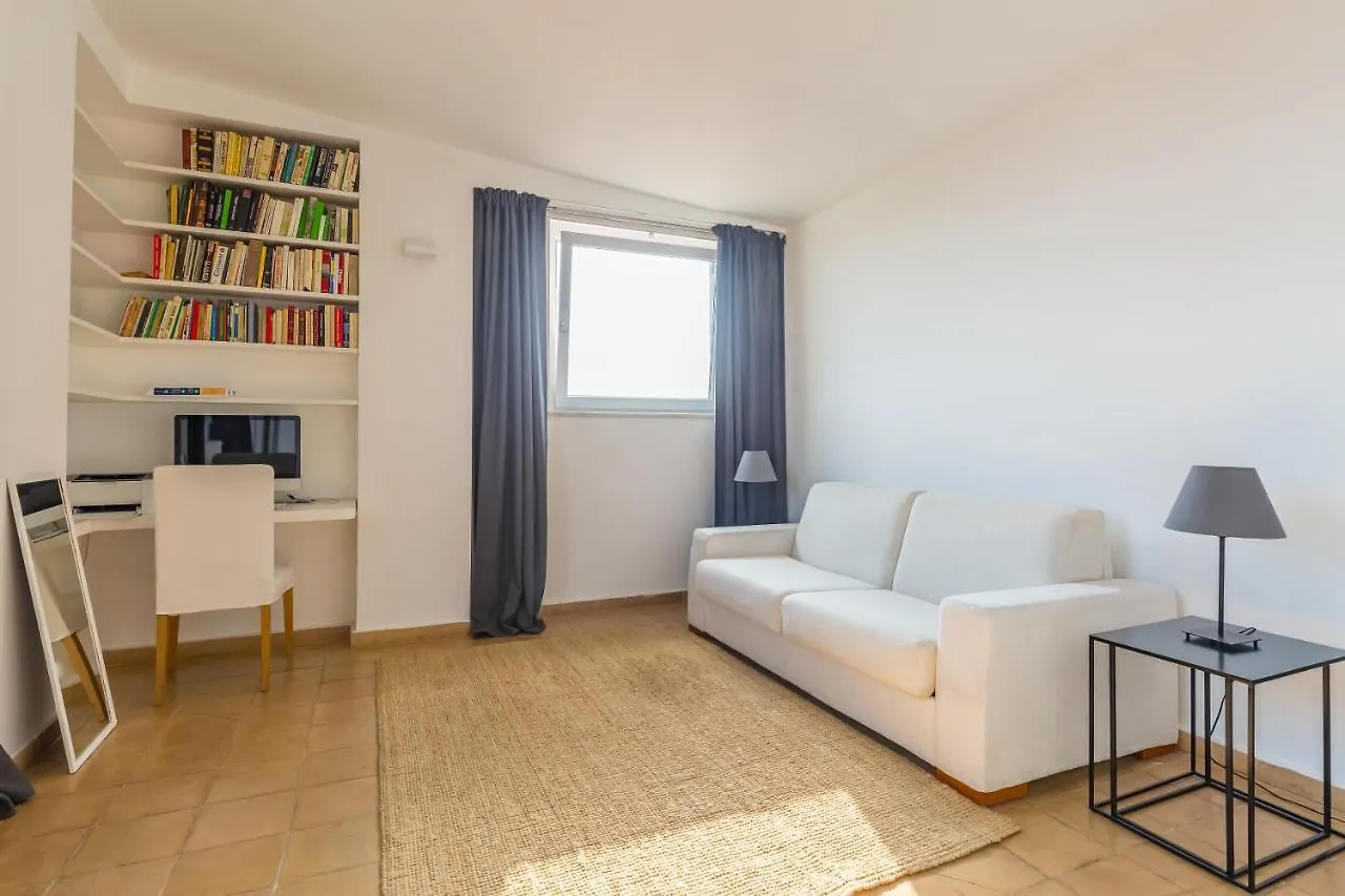 Attico Cedronio con vista mare by Wonderful Italy Appartamento Napoli Italia